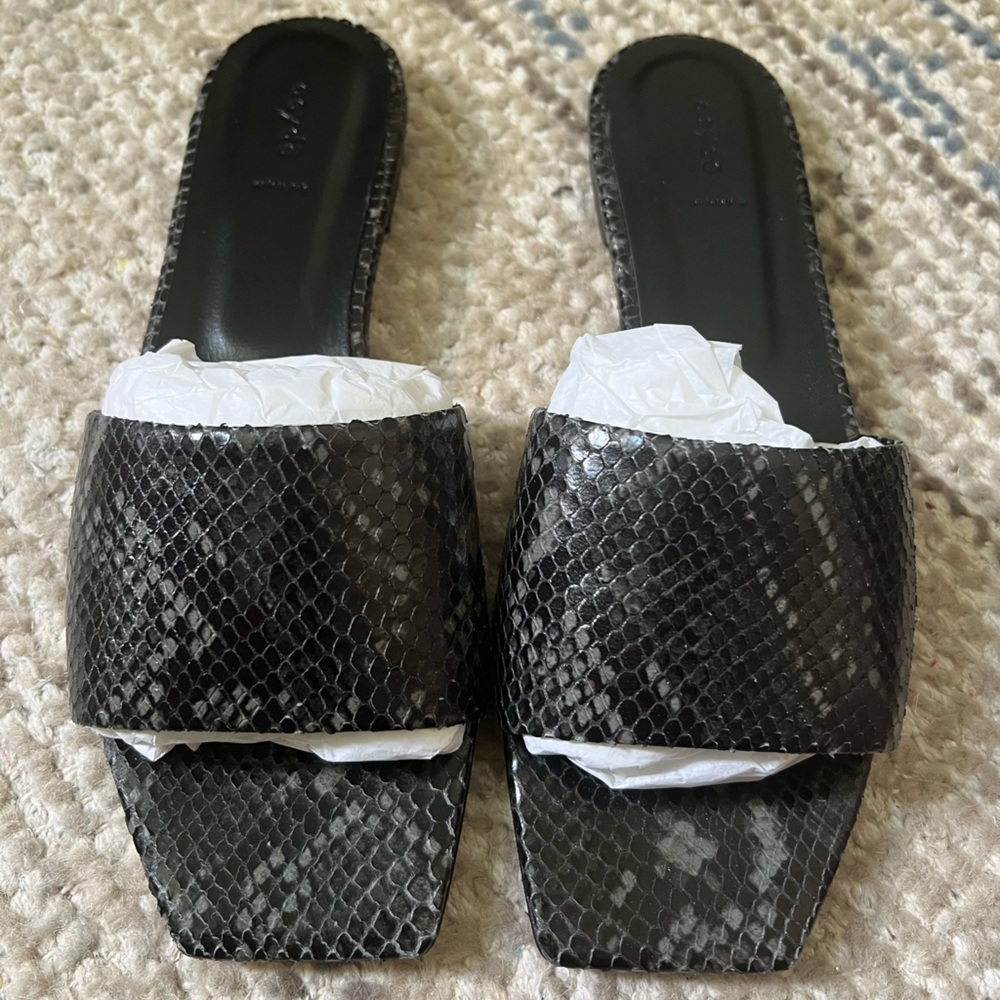New in Box Aeyde Snakeskin Slide Sandals